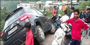 image: Drunk Delhi Tourists Hit Vehicles on Dehradun-Mussoorie Road
