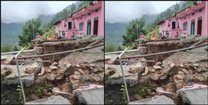 image: houses started collapsing Due to road cutting in Tehri Garhwal