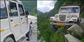image: Max hanged in a ditch in Uttarkashi
