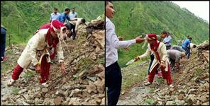 image: Srinagar Badiyargarh groom cleared the way