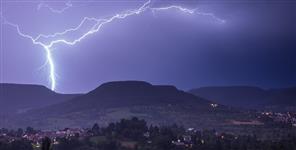 image: Lightning falls on tourists taking selfies in Chopta