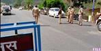 Passengers coming to Badrinath from Rishikesh argue with the police