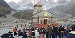 People are coming to Kedarnath without wearing masks