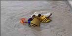 boyfriend girlfriend jumped in ganganahar in roorkee