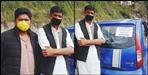Coronavirus Uttarakhand:youth helping people to reach hospital during lockdown in devprayag