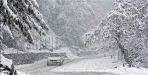 Heavy snowfall in Uttarakhand today many highway and village road blocked