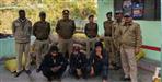 560 box liquor caught in pauri garhwal